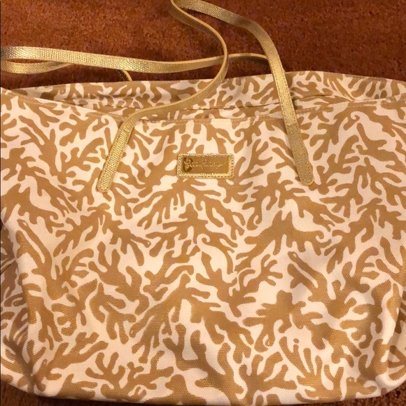 Lilly Pulitzer Handbags - Lilly Pulitzer Purse/Bag